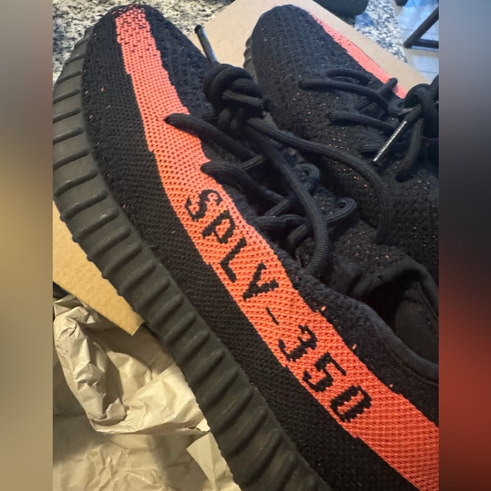 Yeezy Boost 350 v2 core black red size 7.5 worn twice excellent condition.